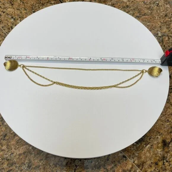 Gold Tone Shell Chatelaine Brooch with Draped Chains 1980s Jewelry Nautical Pin - Picture 4 of 4